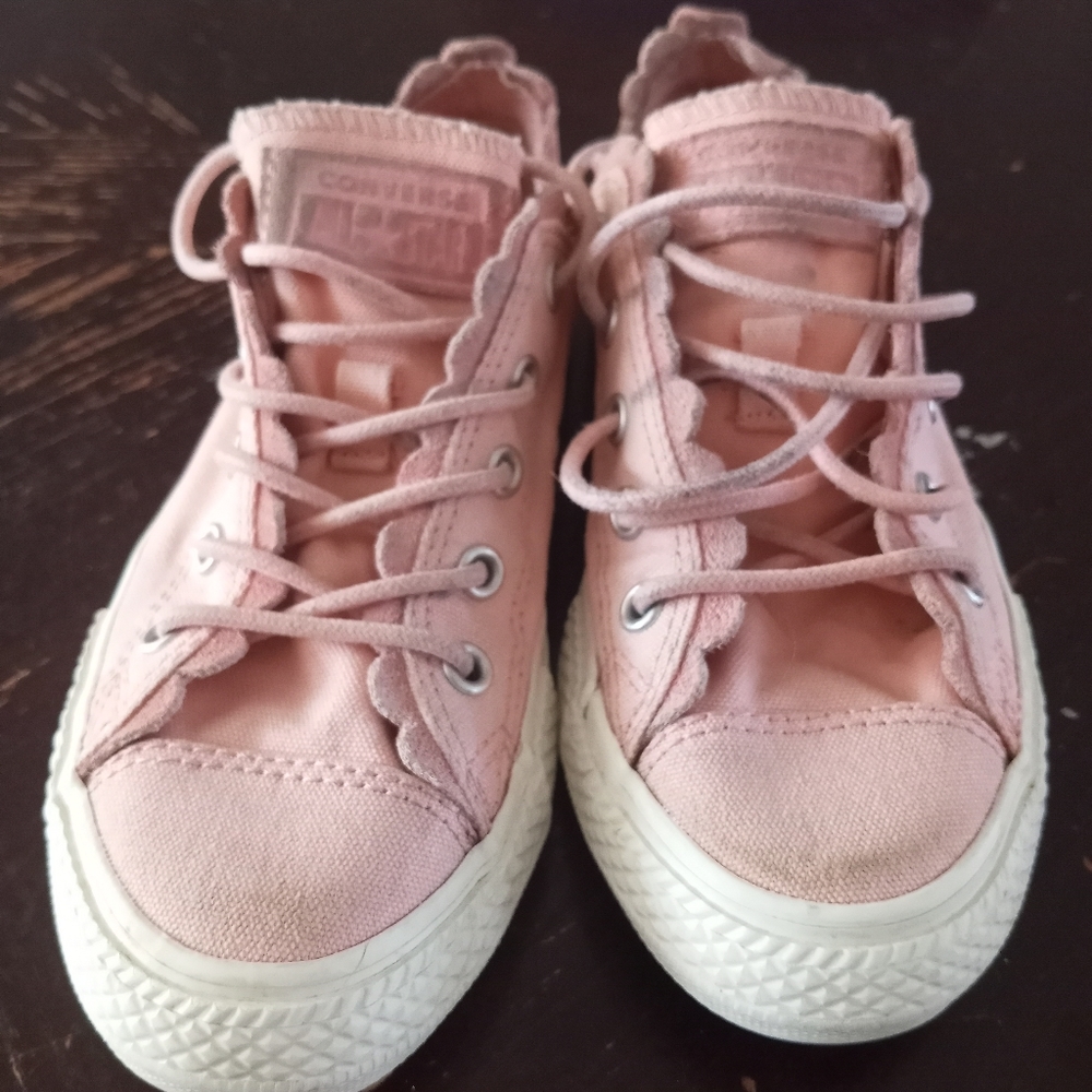 Pink converse with scallop details